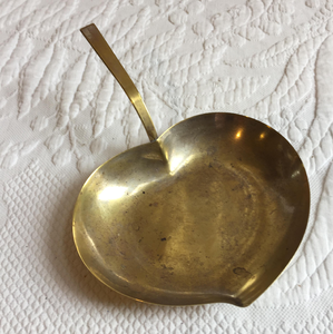 Atractivo Frutero de Latón, Tazones Decorativos Personalizados, Tazón con Escultura de Corazón, Tazón para Nueces, Galletas y Dulces - Product Image 4