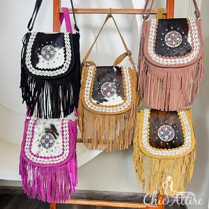 Bolso Bandolera de Piel Vacuna con Flecos, Lujoso y a la Moda, para Mujer, de Alta Calidad, en Gamuza Rosa Genuina - Product Image 1