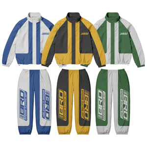 Veste coupe-vent en nylon pour homme sur mesure et pantalon de survêtement avec logo imprimé, fabricant de vêtements de sport OEM à marque privée - Product Image 1