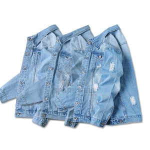 <b>Men's</b> Light Blue Washed Denim Trucker <b>Jacket</b> Button Closure Long Sleeve Regular Fit Casual Jean <b>Jacket</b> Streetwear Outerwear - Product Image 2