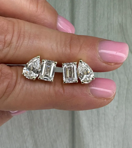 Pendientes de Diamantes You&me de 2 Quilates, Corte Pera y Corte Esmeralda, Diamantes Cultivados en Laboratorio E/VS1, Pendientes de Compromiso de Oro Amarillo de 14k, Certificados por IGI - Product Image 1