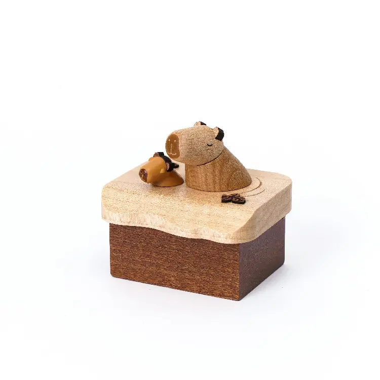 [1] Factory Hot Sale Wooden Mini Music Box Capybara Animal Toys