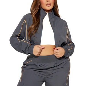Conjunto Deportivo Cortavientos Personalizado con Nombre y Diseño, Chaqueta y Pantalones para Mujer, Conjunto Cortavientos Resistente al Viento, Ropa Urbana de Alta Calidad 2026 - Product Image 3