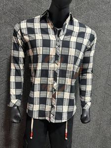 เสื้อเชิ้ตผ้าแฟลนเนลทรงหลวมสำหรับผู้ชาย แบบลำลอง กระดุมจีน ลายสก็อต แขนยาว - Product Image 4