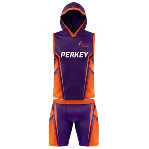 Vêtements de sport légers et performants, conçus avec des matériaux respirants, des coutures durables et une coupe confortable pour uniforme 7v7 - Product Image 1