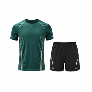 Ensemble de t-shirt et short de sport pour homme, respirant, en mesh, séchage rapide, léger, pour entraînement, fitness, gym, vêtements de sport - Product Image 1