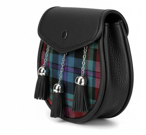 อุปกรณ์เสริมกิลต์สก็อตสำหรับผู้ชาย รุ่นโกลเด้น คราวน์ ทำจากวัสดุที่เป็นมิตรกับสิ่งแวดล้อม ปรับแต่งได้ เหมาะสำหรับกิจกรรมกลางแจ้ง - Product Image 2