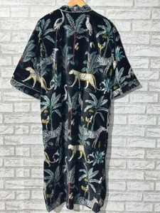 Kimono de Terciopelo Floral Hecho a Mano, Chaqueta de Novia con Cuello en V y Cierre de Cordón, Transpirable, de Secado Rápido y Lavable a Máquina - Product Image 3