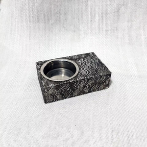 Quemador de incienso Bakhoor de diseño moderno con revestimiento metálico, quemador de incienso Mubkhar con revestimiento metálico MDF, Mubkhar metálico al mejor precio. - Product Image 1