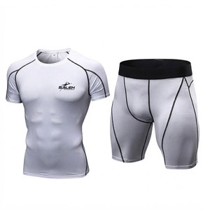 Ensemble de shorts de compression durables avec tissu léger et coupe confortable - Product Image 1