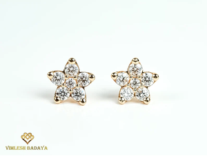 ต่างหูเพชรทรงดอกไม้สุดคลาสสิก 1.7 กะรัต เพชรทรงกลม ทองคำแท้ 14K เครื่องประดับชั้นดี ของขวัญวันครบรอบสำหรับเธอ - Product Image 2