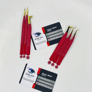 แหนบต่อขนตา Lucky Lash Tools ขายส่ง ผลิตจากเหล็กกล้าไร้สนิมญี่ปุ่น เคลือบสีแดง ป้องกันไฟฟ้าสถิตย์ ขนาด 10 มม. ปลายเรียบ - Product Image 3