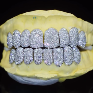 Grillz dentaire unisexe en argent 925 avec strass en cristal, micro-incrustation taille brillant, style hip-hop, pour usage quotidien, cadeau, fête, bijoux corporels - Product Image 2