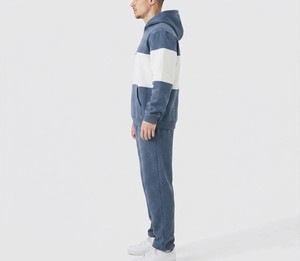 Survêtement à capuche pour homme, bleu et blanc, à blocs de couleur, manches longues, sweat-shirt décontracté avec poches latérales, coupe classique, pour l'automne - Product Image 3