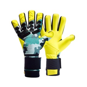 Gants de gardien de but personnalisés en gros à prix abordable, gants de gardien de but de football respirants pour l'entraînement des enfants, des jeunes et des adultes - Product Image 2