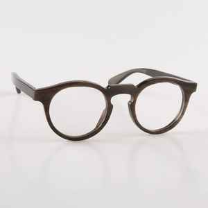 Monture de lunettes optiques rectangulaires de luxe modernes en os de buffle naturel faites à la main par HF Industries - Product Image 1