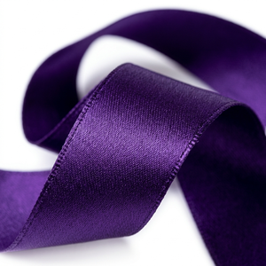 Cinta de satén morada de una sola cara de 12 mm, fabricante OEM, paquete de 10 rollos x 8 metros para embalaje de boutique, lazos florales y recuerdos de fiesta - Product Image 4