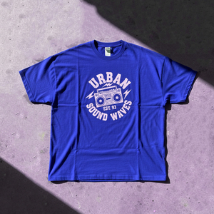 Camiseta de Hombre con Logo Personalizado, 300GSM, Estilo Urbano, Corte Cuadrado, Top Corto, Estampado Gráfico, 100% Algodón, Ajuste Holgado - Product Image 3