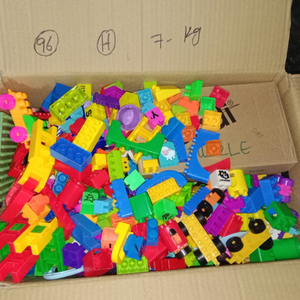 Jouets Usagés Durs Styles Mixtes | Jouets de Seconde Main Confortables et Adaptés pour Enfants | Soigneusement Emballés pour l'Export en Gros - Product Image 2