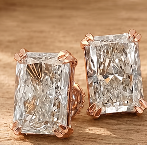 Boucles d'oreilles clous de mariage en or massif 10K 14K 18K avec diamant de laboratoire taille radiant fin, couleur DEF, clarté VS VVS, certifié IGI, et moissanite - Product Image 2