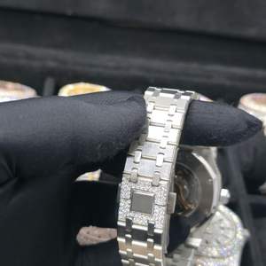 Luxury <b>Diamond</b> Hip Hop Automatic Movement Luxury <b>Watches</b> VVS1 Bussdown Moissanite <b>Watch</b> Iced Out for Men with Box - Product Image 2