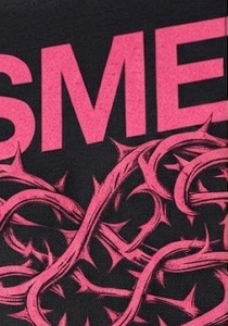 T-shirt respirant à logo frontal avec motif cœur épineux rose, manches courtes, coupe classique, en jersey de coton décontracté, col rond - Product Image 6