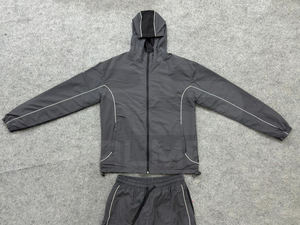 Conjunto Deportivo de Alta Calidad para Hombre, Chaqueta y Pantalones con Cordón Ajustable, 100% Nailon, Impermeable, con Líneas Reflectantes, Cortavientos, Modelo 2026 - Product Image 4