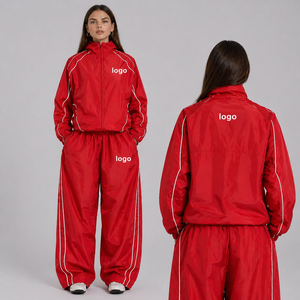 Conjunto Deportivo Personalizado OEM para Hombre y Mujer, Chaqueta y Pantalones de Nailon, Ropa Deportiva Unisex - Product Image 3
