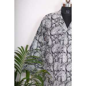 Robe de chambre florale en coton pour femme, grande taille, style kimono, avec ceinture décorative, taille unique, à manches, pour mariée ou usage quotidien, cadeau idéal pour elle - Product Image 2