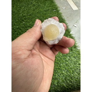 Cristaux de fluorite de qualité supérieure, petites éclats de pierre minérale naturelle pour la guérison par le Reiki et la vente en gros au meilleur prix - Product Image 1