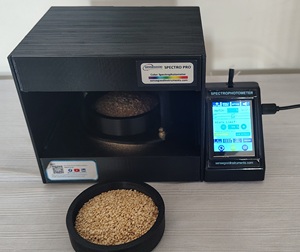 Espectrofotómetro de Color SENSEGOOD Spectro Pro, 400-700 nm, Ancho de Banda Espectral de 1 nm, Resolución de 1 nm, para Medición Agrícola Digital - Product Image 2