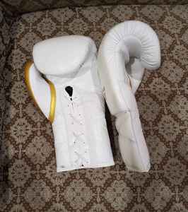 Gants de boxe Fly de haute qualité, personnalisés, en cuir de vachette durable, super confortables, à lacets, unisexes - Product Image 2