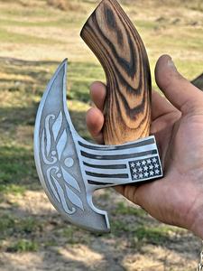 Cortador de Pizza Estilo Hacha Hecho a Mano, Cortador de Pizza de Acero Inoxidable con Mango de Madera, Cortador de Pizza Personalizado para Cocina, Herramienta de Cocina Creativa - Product Image 5