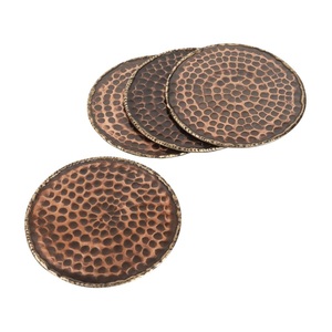 Ensemble de sous-verres modernes de luxe en métal nid d'abeille avec support, sous-verres géométriques plaqués or, sous-verres en acier inoxydable pour la maison - Product Image 6