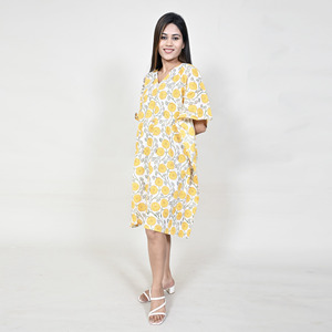 Vestido Kaftán Floral Gótico Amarillo Vintage, Cuello en V, Corte Holgado, Transpirable, de Algodón Tejido, Estilo Bohemio, Casual para Verano y Aire Libre - Product Image 2