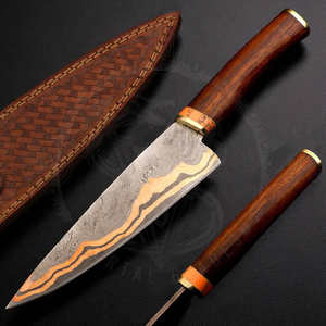 Couteau de Chef de Luxe Fait Main pour le Camping, Lame en Acier Damas, Manche en Bois, Personnalisable OEM pour Cadeau d'Anniversaire et de Noël - Product Image 1