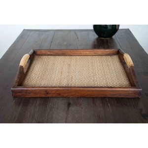 Bandeja Decorativa de Madera Rectangular con Patrón Geométrico, Hecha a Mano con Bambú y Ratán, Empaque Individual - Product Image 4