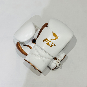 ถุงมือชกมวย MMA แบบสั่งทำพิเศษ % หนังแท้ ถุงมือฝึกซ้อมระดับมืออาชีพ ระบายอากาศได้ดี ซับเหงื่อ ปิดแบบผูกเชือก - Product Image 1