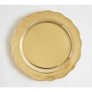 Assiette de présentation de luxe antique avec bordure martelée motif diamant, vaisselle de table en métal pour décoration de mariage et de dîner - Product Image 3