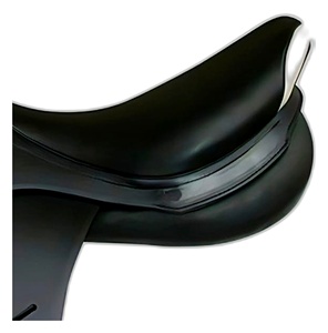 Silla de montar inglesa de cuero negro para doma y salto con estructura de madera y herrajes de latón, logotipo personalizado - Product Image 6