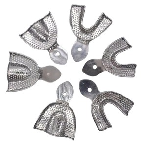 BAFA SURGICAL INSTRUMENTS BSI-CP-632 18Pcs/2Pcs Moldes de Impresión con Marco Recortado para Mandíbula Edéntula Dental FCB 135 Transparente - Product Image 6
