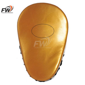 Guantes de Boxeo de Gel Iron Punch MMA (Cuero Real/Sintético) - Accesorio Premium para un Entrenamiento Mejorado en Artes Marciales - Product Image 4
