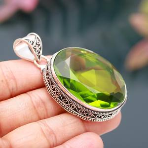 Pendentif péridot en argent sterling 925, forme ovale, pierre précieuse vintage, pendentif en pierre verte, bijoux pour femmes, bijoux artisanaux - Product Image 6