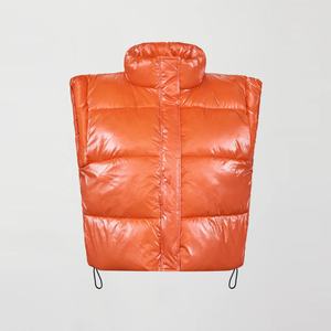 Gilet bouffant en toile moderne sans manches, étanche, fermeture éclair, col montant, logo avant, décontracté, durable, parfait, évasé, toute tenue unisexe - Product Image 2