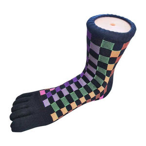 ถุงเท้าข้อสั้นห้านิ้วแบบมีโลโก้สั่งทำพิเศษ ลายตัวอักษร ผ้าฝ้าย 5 นิ้ว สำหรับวัยรุ่น ผู้ชาย วิ่ง ออกกำลังกาย เวียดนาม - Product Image 4