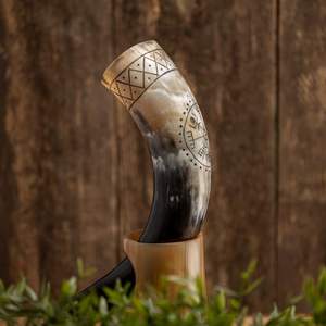 Cuerno Vikingo para Beber de Diseño Natural Nórdico con Soporte, Diseño Único, Se Acepta Logotipo Personalizado, Cuerno Vikingo para Beber de Alta Calidad - Product Image 2