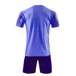 Logotipo OEM para Clubes, Uniformes de Fútbol al por Mayor, Sublimación, Poliéster Transpirable, Suministro a Granel de Fábrica - Product Image 2