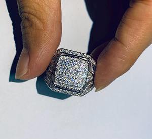 Bague de luxe pour femme en argent 925 plaqué or blanc, diamant rond taille brillant, couleur D, cultivé en laboratoire, bijoux de mariage - Product Image 1
