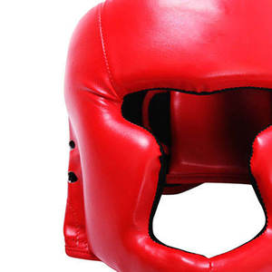 Protège-tête d'entraînement renforcé rouge - Écran facial ergonomique pour le sparring - Coque de protection rembourrée ultra-résistante - Product Image 6