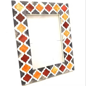 Cadre photo artistique en résine pour cadeaux de mariage, d'anniversaire et de naissance |   Cadre décoratif fait main - Product Image 1